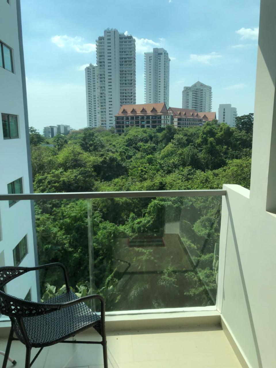 Club Royal Wongamat Apartment Pattaya Exterior photo