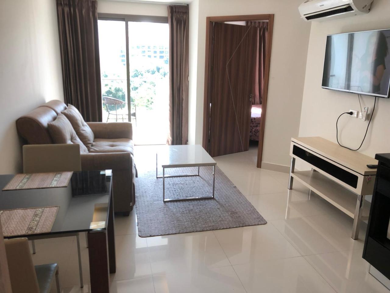 Club Royal Wongamat Apartment Pattaya Exterior photo