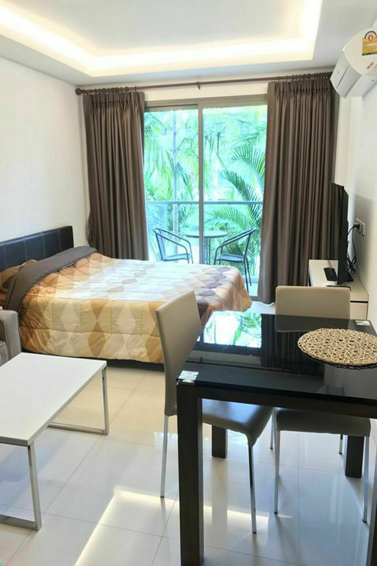 Club Royal Wongamat Apartment Pattaya Exterior photo